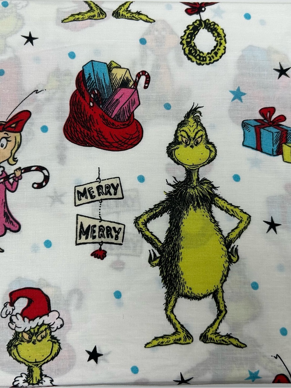 Grinch Christmas Queen Sheet Set  100% Cotton NWT